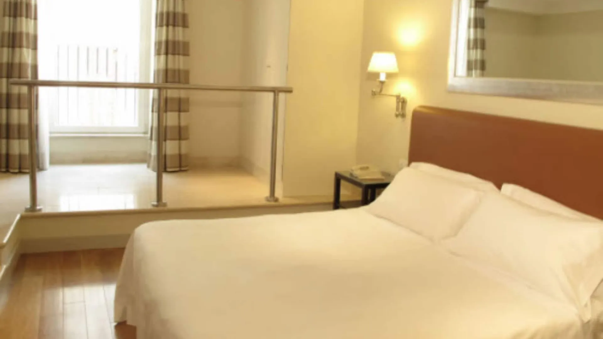 Hotel Albergo Santa Chiara Rome Italy