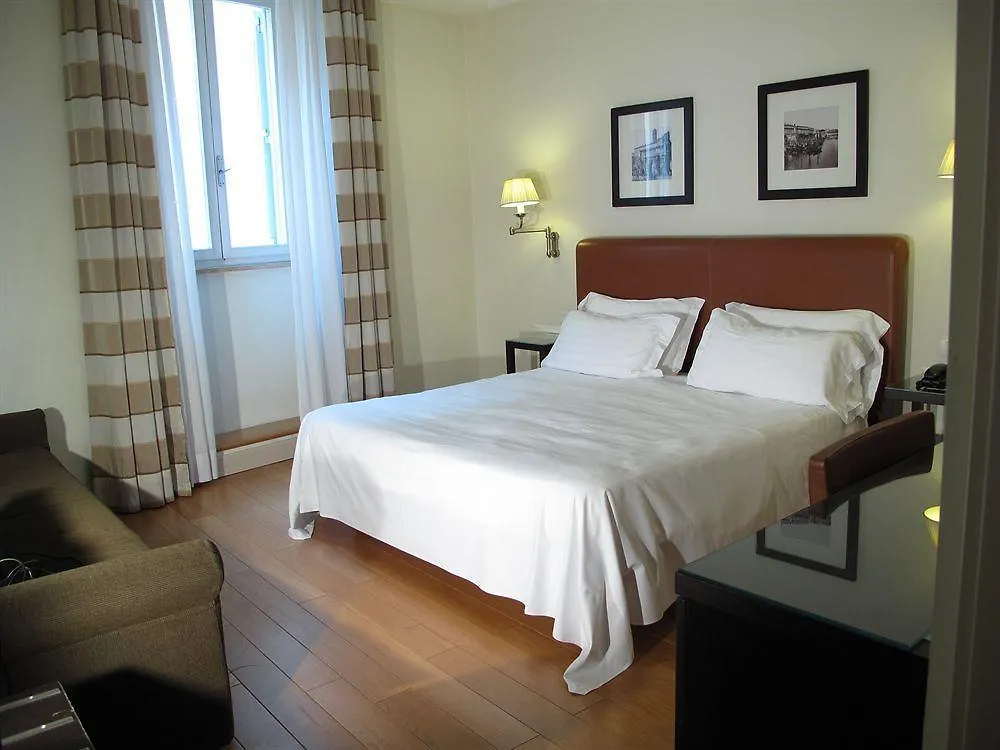 Hotel Albergo Santa Chiara Rome