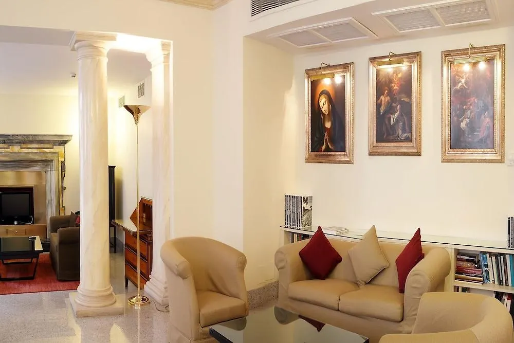 Hotel Albergo Santa Chiara Roma