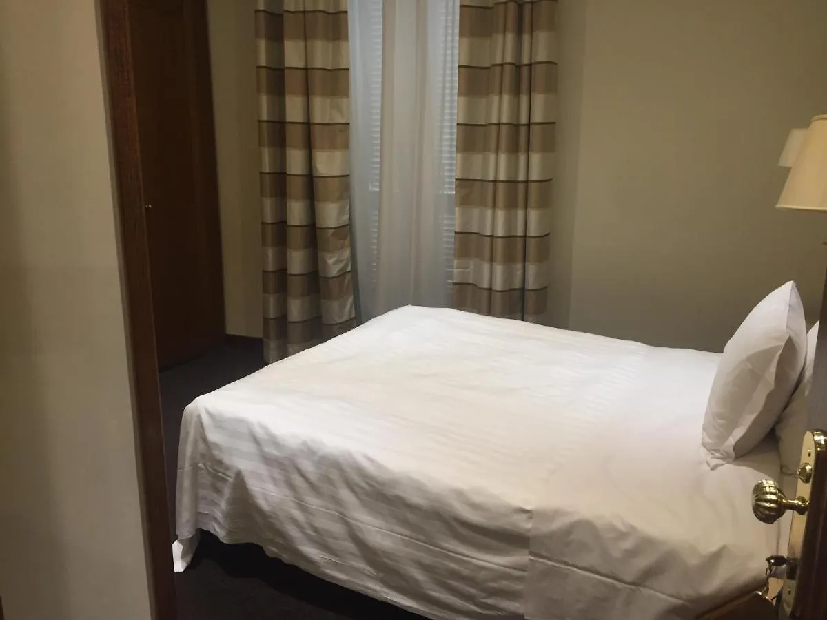 Hotel Albergo Santa Chiara Rome Italy