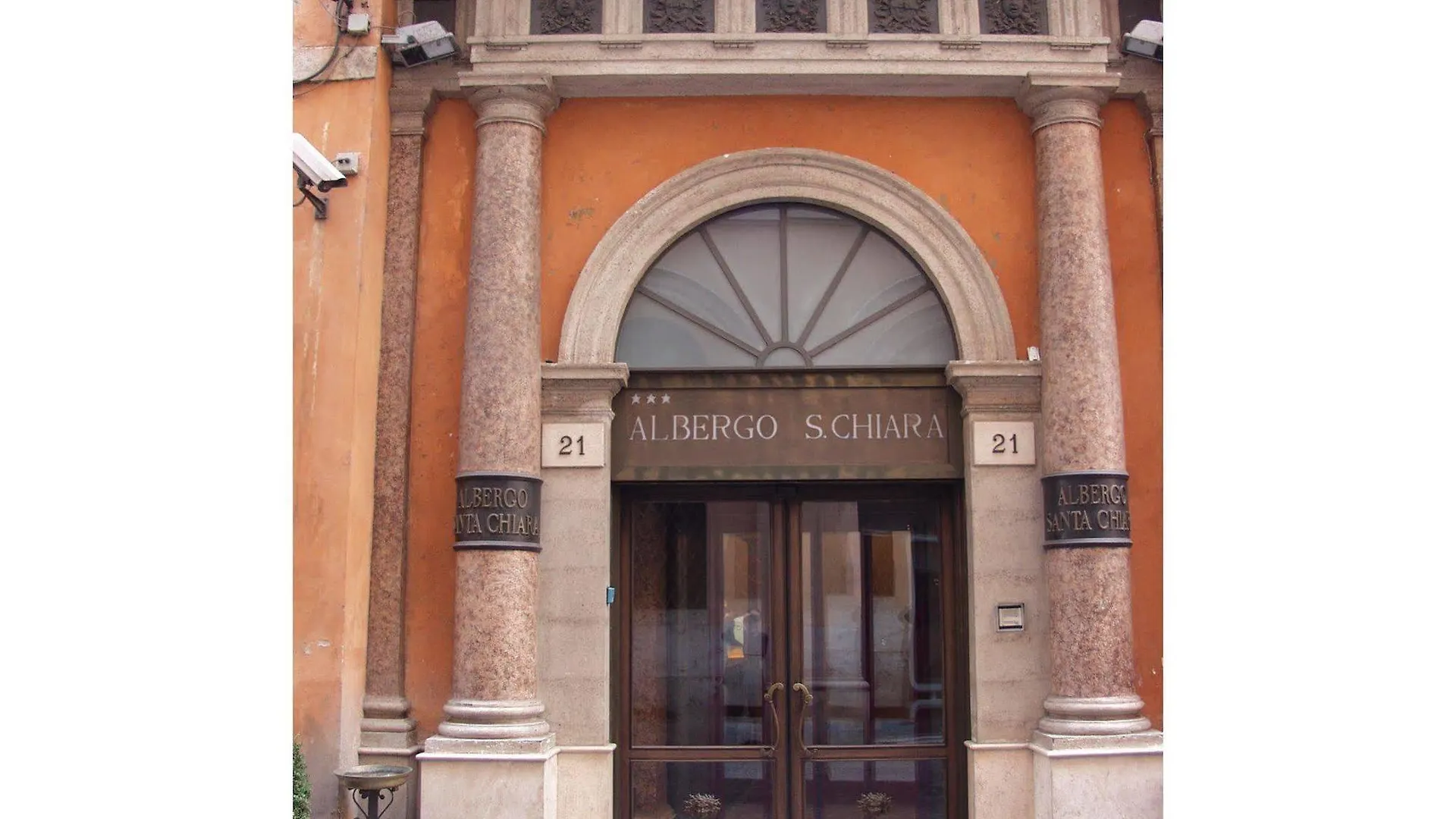 Hotel Albergo Santa Chiara Roma 3*,